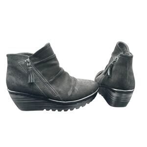 Skechers 48733 Black Suede Leather Wedge Ankle Boots Size 10 Comfort Zip Tassel